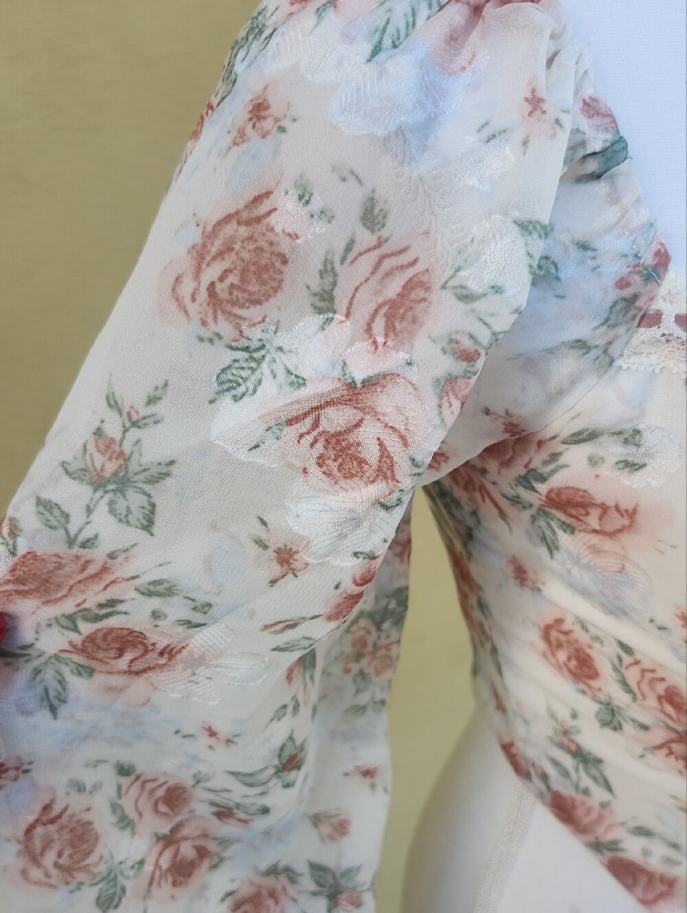 Altar'd State Cream Floral Booho Tie-Front Puff Sleeve Top - Picture 5 of 14